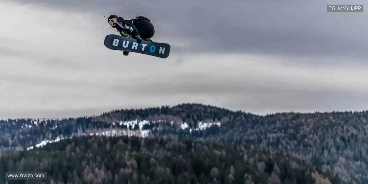 👕 球迷专属，个性定制！从球衣到潮 T，每一件都是你的主场战袍！